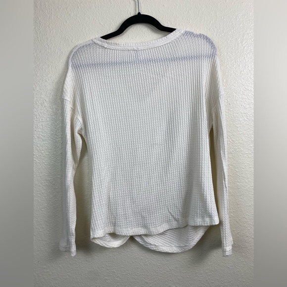 Anthropologie Akemi + Kin Thermal waffle knit Ivory Long Sleeve Sweater Medium - Picture 11 of 12